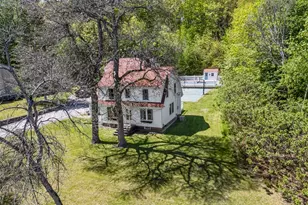 37 High St, Hollis, ME 04042 - Photo 3