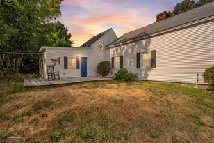 25 Wadsworth St, Thomaston, ME 04861 - Photo 3
