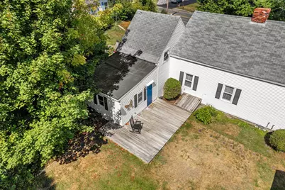 25 Wadsworth Street, Thomaston, ME 04861 - Photo 15