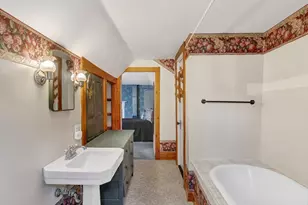 25 Wadsworth St, Thomaston, ME 04861 - Photo 51