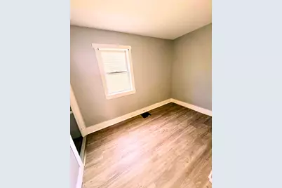 175 Center Street, Bangor, ME 04401 - Photo 9