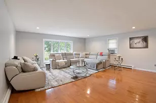 23 Orchard Cir, Lewiston, ME 04240 - Photo 3