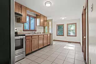 84 Jackson St, South Portland, ME 04106 - Photo 5