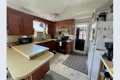 17 Marion Avenue, Norway, ME 04268 - Photo 5