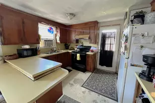 17 Marion Ave, Norway, ME 04268 - Photo 5