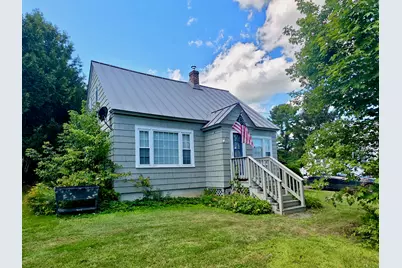37 Chandler Street, Houlton, ME 04730 - Photo 3