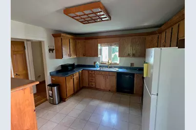 37 Chandler Street, Houlton, ME 04730 - Photo 15
