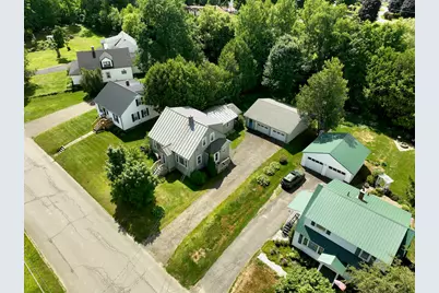 37 Chandler Street, Houlton, ME 04730 - Photo 11