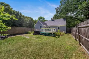 111 Hodsdon Rd, Pownal, ME 04069 - Photo 9