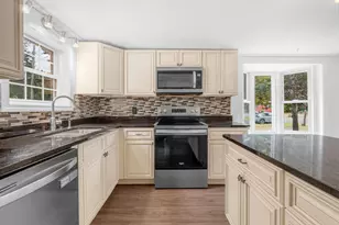 483 Falmouth Rd, Windham, ME 04062 - Photo 17