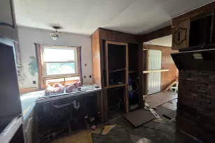 1742 US-1, Cary, ME 04471 - Photo 9