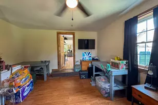 17 S Chester Rd, Manchester, ME 04457 - Photo 15