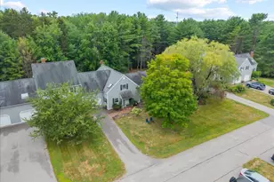 7 Lupine Ct, Yarmouth, ME 04096 - Photo 3