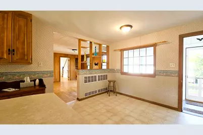 6 Chase Avenue, Waterville, ME 04901 - Photo 11