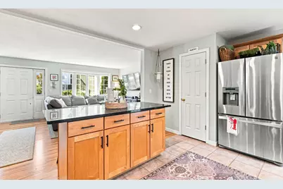 60 Gary L Maietta Parkway #18, South Portland, ME 04106 - Photo 9