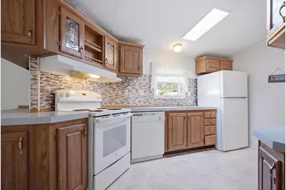 2 Hawthorn Drive, Norway, ME 04268 - Photo 13
