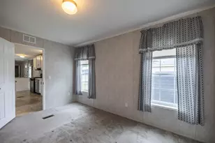 72 Village Dr, Lewiston, ME 04240 - Photo 7