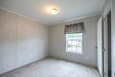 72 Village Drive, Lewiston, ME 04240 - Photo 19