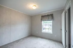 72 Village Dr, Lewiston, ME 04240 - Photo 19