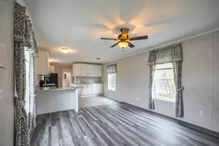 72 Village Dr, Lewiston, ME 04240 - Photo 15