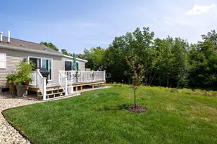 10 Rockport Ave, Berwick, ME 03901 - Photo 35