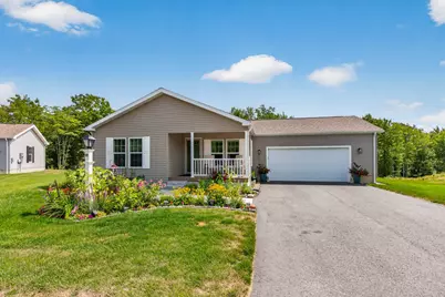 10 Rockport Avenue, Berwick, ME 03901 - Photo 1