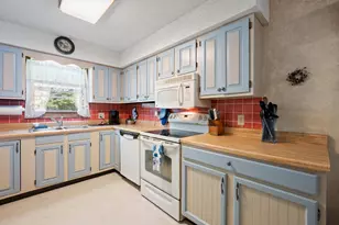 355 River Rd, Madison, ME 04950 - Photo 5
