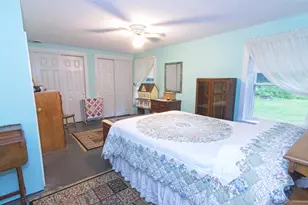 489 E Oxford Rd, Oxford, ME 04270 - Photo 13