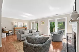 56 Foreside Common Dr, Falmouth, ME 04105 - Photo 7