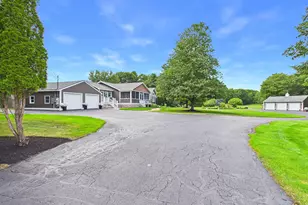 18 Charles St, Manchester, ME 04351 - Photo 9