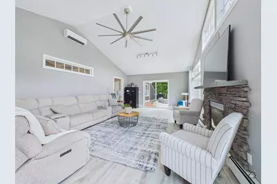 18 Charles Street, Manchester, ME 04351 - Photo 43