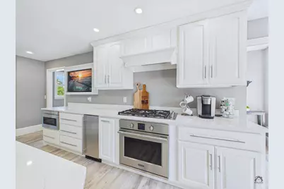 18 Charles Street, Manchester, ME 04351 - Photo 33