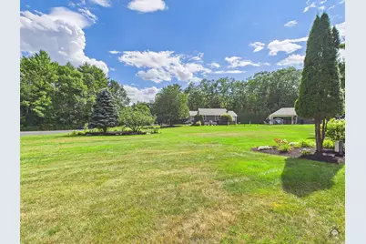 18 Charles Street, Manchester, ME 04351 - Photo 17