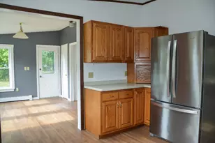 593 Abbott Rd, Winslow, ME 04901 - Photo 9