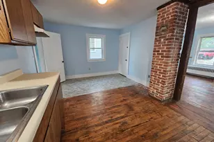 14 Hammond St, Sanford, ME 04073 - Photo 5