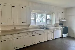 16 Liberty St, Bath, ME 04530 - Photo 13