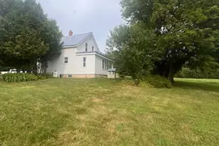11 Joseph St, Houlton, ME 04730 - Photo 3