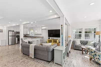 12 Bellevue Avenue, Kennebunkport, ME 04046 - Photo 3