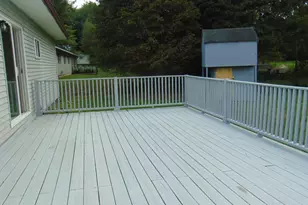 17 Edwards St, Lincoln, ME 04457 - Photo 3