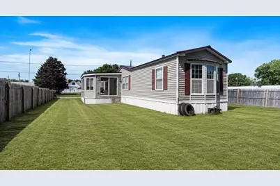 19 Winn Street, Lewiston, ME 04240 - Photo 1