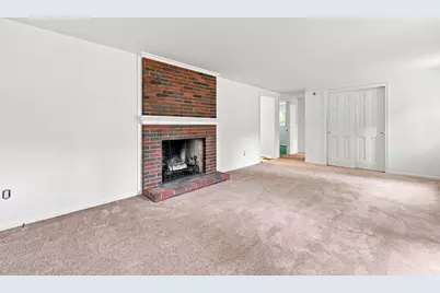 35 Raydon Road, York, ME 03909 - Photo 7