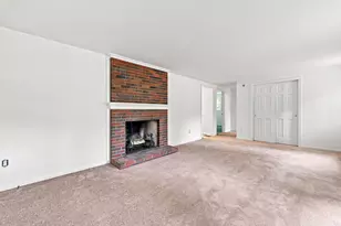 35 Raydon Rd, York, ME 03909 - Photo 7