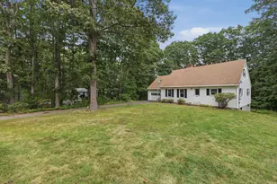35 Raydon Rd, York, ME 03909 - Photo 3