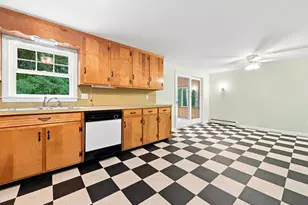 35 Raydon Rd, York, ME 03909 - Photo 13
