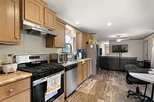 19 Sylvester Estates Dr, Greene, ME 04236 - Photo 5