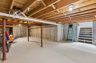 32 Shannon Ln, Saco, ME 04072 - Photo 17