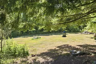 27 Lasselle Rd, Burnham, ME 04922 - Photo 15
