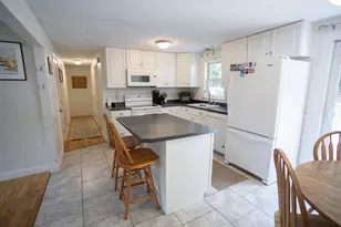 54 Essex St, Sanford, ME 04073 - Photo 5