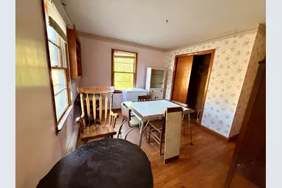 43 Edwards Street, Lincoln, ME 04457 - Photo 5