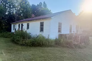 43 Edwards St, Lincoln, ME 04457 - Photo 19
